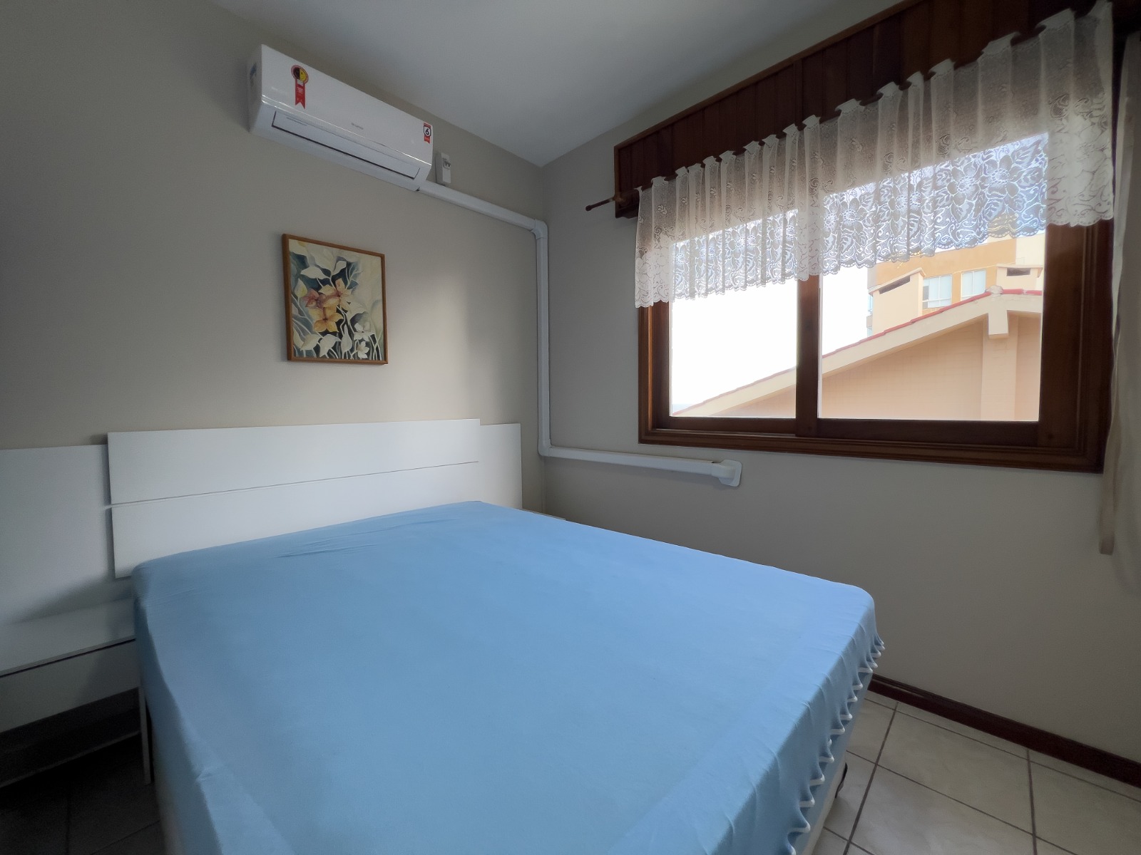 APARTAMENTOCOM2DORMITÓRIO,SENDO1SUÍTE,MOBILIADO